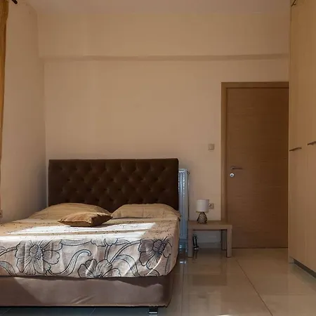 Stroll To The Beach 3br 2ba Ac Sleeps 5